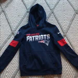 Patriots sweatshirt never worn!!